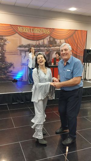Mamma Mia Christmas Party2